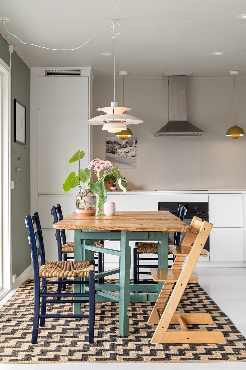 Modern dining - kitchen scene